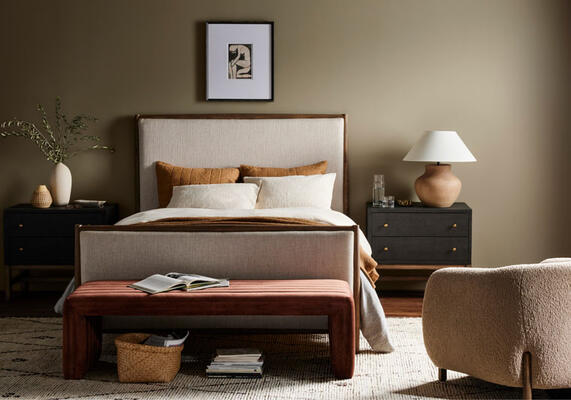 In the new Glenview bed, rustic weathered oak and light, linen-like upholstery fuse for a new take on traditional