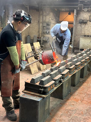Sand-casting in action