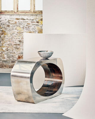 Skye console in stainless steel