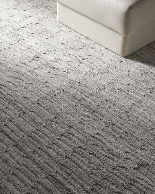 Calgary CGR-2300: hand-tufted in India with 100% recycled PET yarn