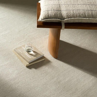 Acacia ACC-2302: hand-woven in India with 100% recycled PET yarn