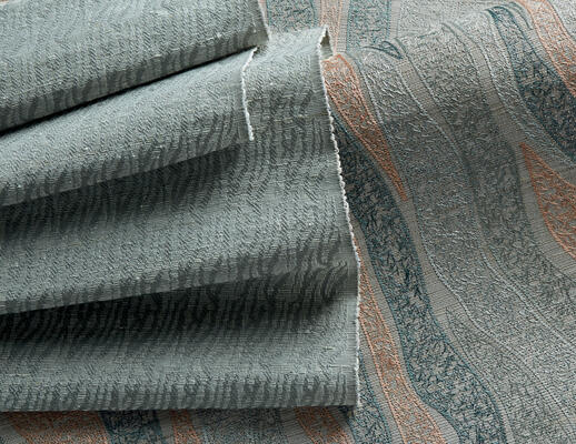 Kyma handwoven windowcovering paired with Neptunia natural wallcovering