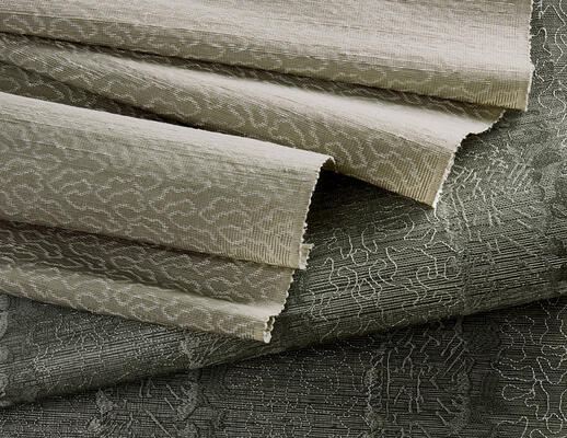 Nephele handwoven windowcovering paired with Delos natural wallcovering