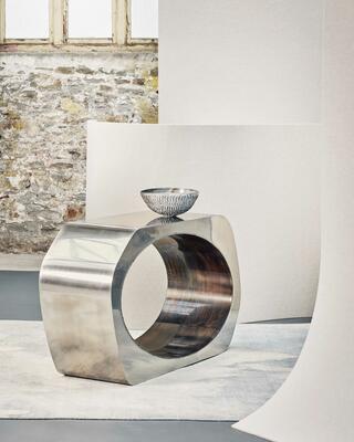 Skye console table II Satin Stainless Steel patinated interior