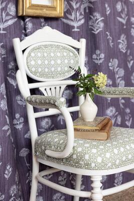 Harwick Botanical/Plum backdrop and Seville/Willow upholstery