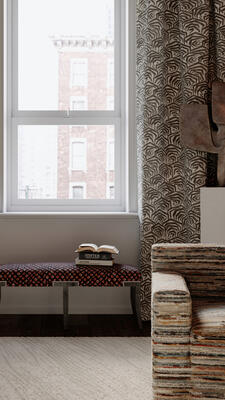 Inspired by the rich artistic heritage of the SoHo district, this collection embodies the unique energy of New York