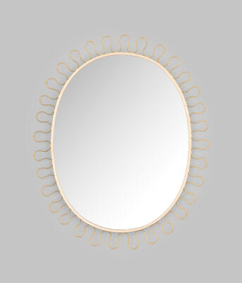 Now available in a smaller size, the Exton oval mirror has a contemporary and understated style