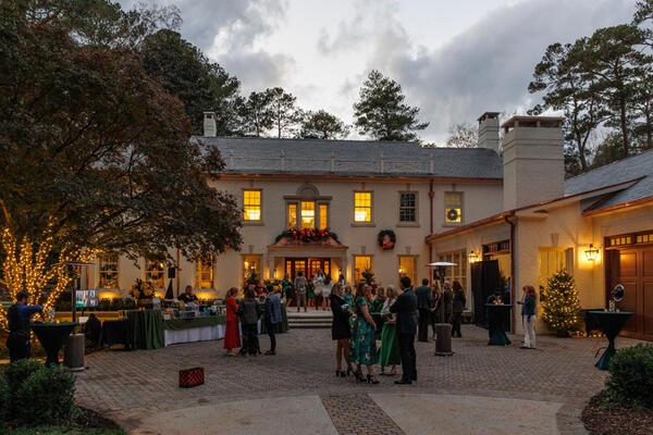 The 2024 Home for the Holidays Showhouse, presented by Firelight Homes, hosted by Atlanta
Homes & Lifestyles and benefiting the Atlanta History Center