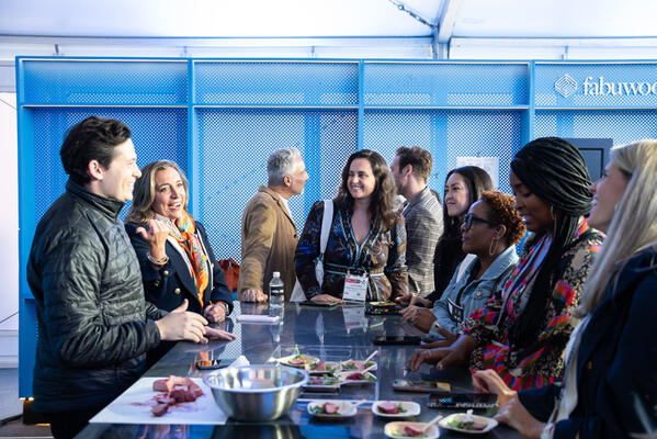 The HPMA Design Influencers Tour charges up with Signature Kitchen Suite, Cosentino and FreePower—and a special tasting from chef Justin Cullimore courtesy of Signature Kitchen Suite