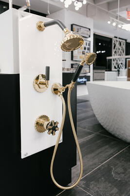 Pieces from the James collection by Watermark Designs x Barry Goralnick, shown in Polished Brass and Matte Black