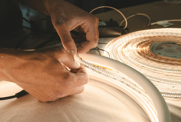 More than 1,000 LEDs illuminate each individual ring