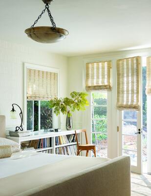 Tove handwoven windowcovering paired with Grace natural wallcovering