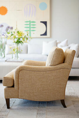Combining versatility and comfort, the Winston club chair is the perfect seat