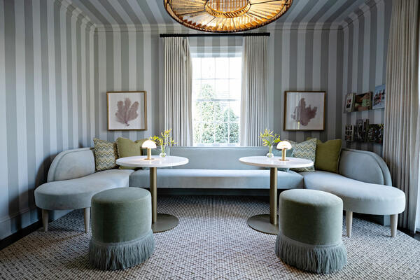 The perfect breakfast nook 