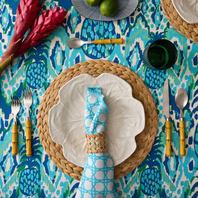 Set the table with Lee Jofa x Lilly Pulitzer