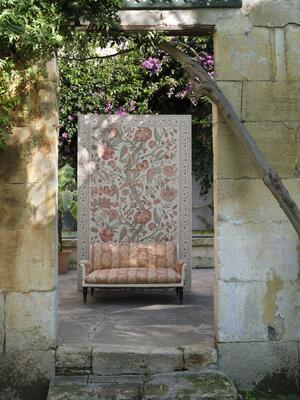 Artisan Palamore is inspired by a hand-painted fragment of an early-17th-century Indian design