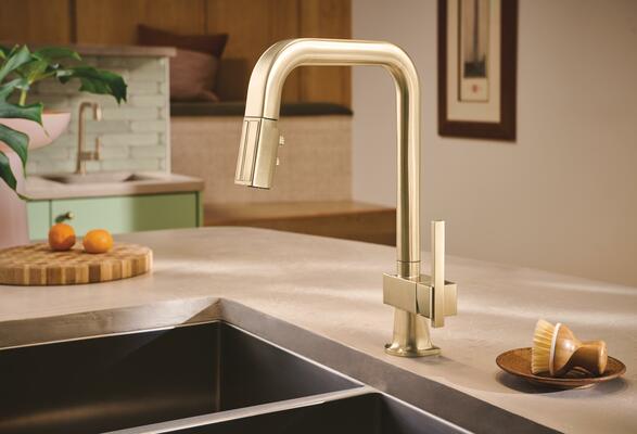 Pull-down kitchen faucet with square spout and wood offset lever handle in Brilliance Luxe Gold
