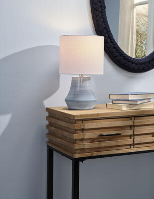 Cottage table lamp, Logan console, Club mirror