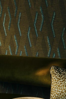 Zaida wallcovering in Olive