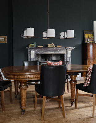 Chale chandelier: Inspired by an early 19th century forged-iron design