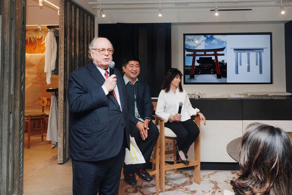 Jim Druckman toasts to Jiun Ho's 25th anniversary