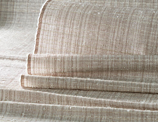 Woven-to-size grassweave Tartan in Claret