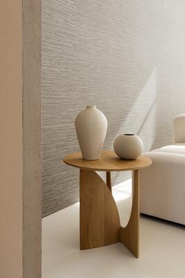 Matiz is a vinyl interpretation of textured, woven banana bark in different hues