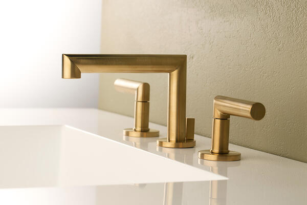 Kirsi widespread lavatory faucet 3130 in Antique Brass 06