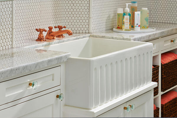 Metropole widespread lavatory faucet 1220 in Antique Copper 08A