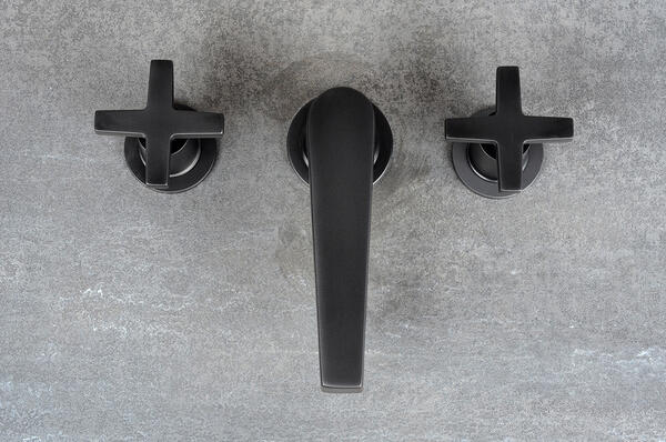 Dorrance widespread lavatory faucet 2980 in Flat Black 56