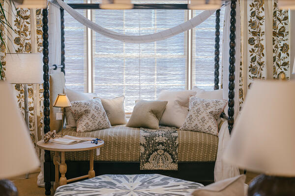 Aesthetic Decor with Suzanne Tucker vignette at John Rosselli & Associates