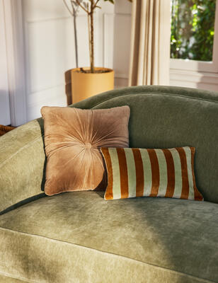 Monroe velvet pillow, Panetta velvet pillow

