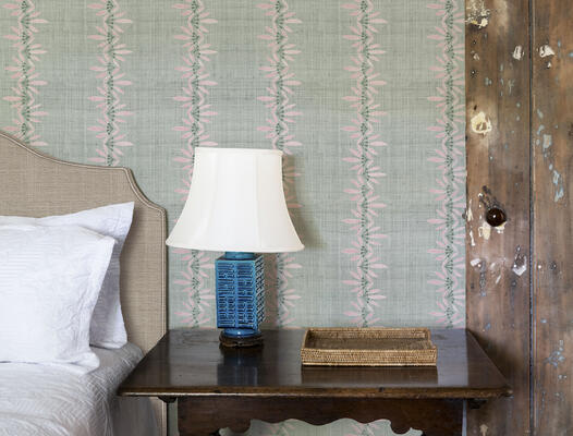 Anne Petal Pink Green Grasscloth wallcovering in situ