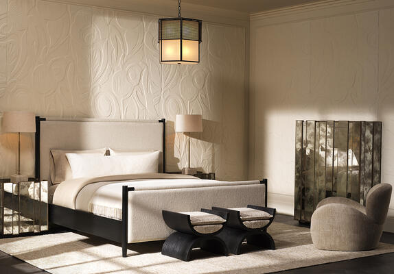 Chandelier Minerva: Early industrial design meets the poetic symmetry of Asian architectural forms