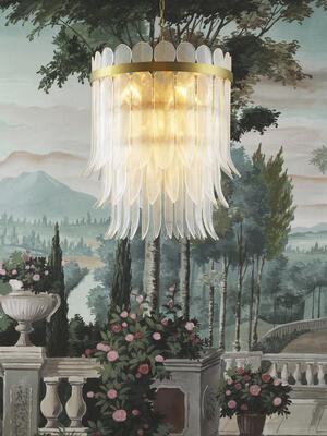 Chandelier Erika L: Each hand-cast glass “feather” shimmers with subtle iridescence