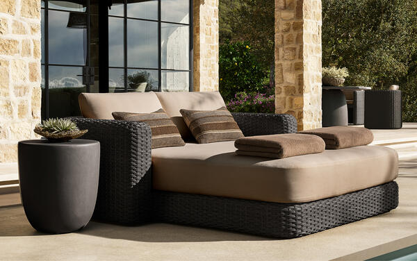 Bastien double adjustable chaise in all-weather wicker