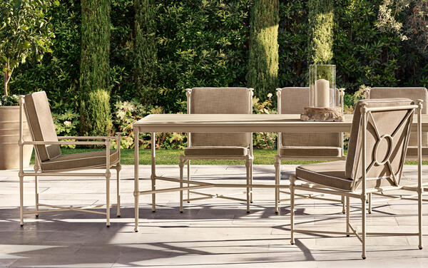 Catalina dining collection in all-weather aluminum