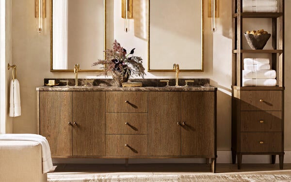 Delphine vanity in American white oak