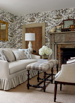 Forest Lodge wallcovering in Brown and White.