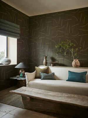 Gesture wallcovering in Loam