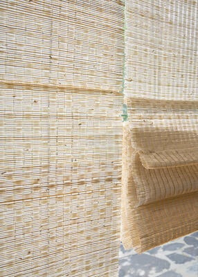 Abaca 3 FRA 24