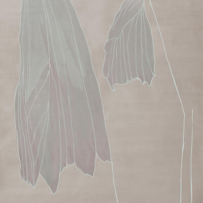 Alae hand-painted wallcovering in Alumina