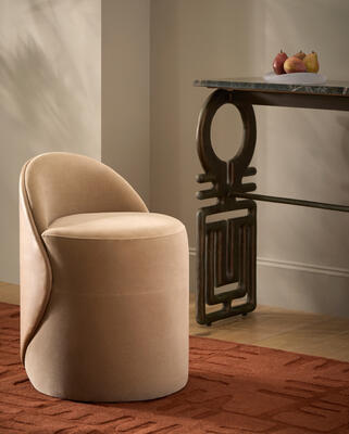 Bivvy swivel chair, Carthago console