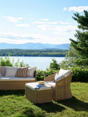 The latest addition to the Crofter’s seating group is this versatile ottoman