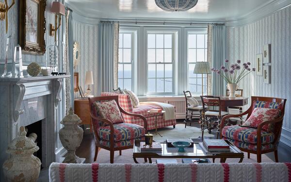 Elise wallpaper in Swedish Blue (KSI003-SB)