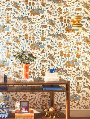 Legends wallcovering in Tropical Blue