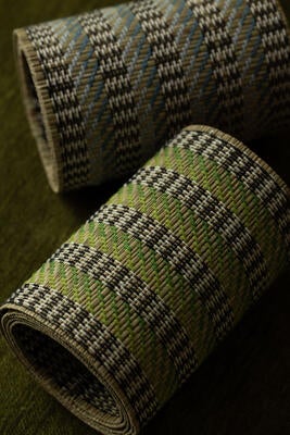 Palmera striped border in Bamboo Leaf