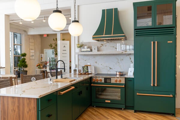 Products by Cosentino, BlueStar, Fabuwood, Blanco and FreePower in the kitchen vignette of Broad Hall