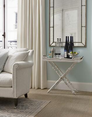 Verity serving table
