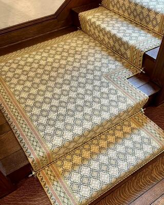 Roya stair runner